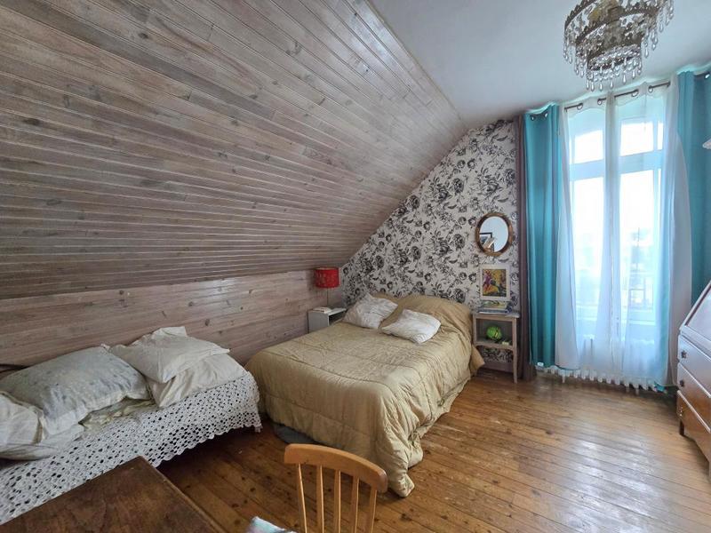 Maison - 120 m² - 6 pièces