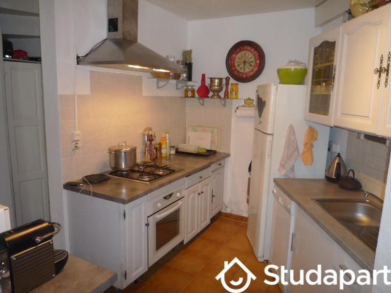 Chambre - 9 m² - 1 pièce