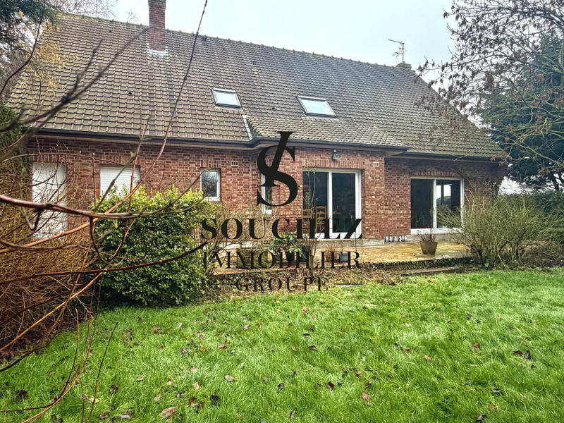 Maison - 209 m² - 9 pièces