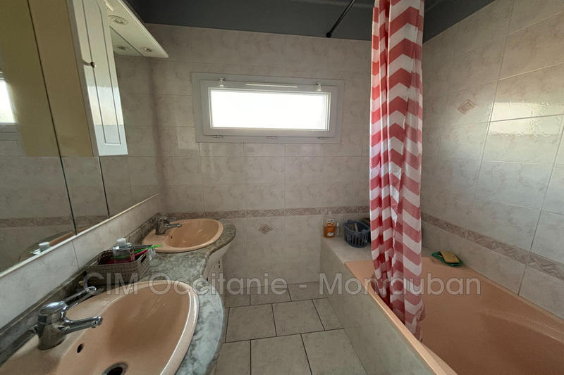 Maison - 153 m² - 8 pièces