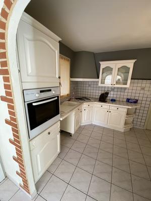 Maison traditionnelle - 102 m² - 4 pièces