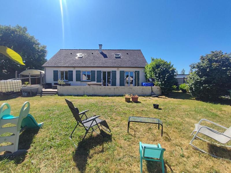 Maison - 137 m² - 7 pièces