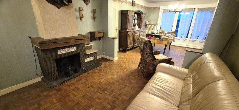 Maison - 164 m² - 9 pièces