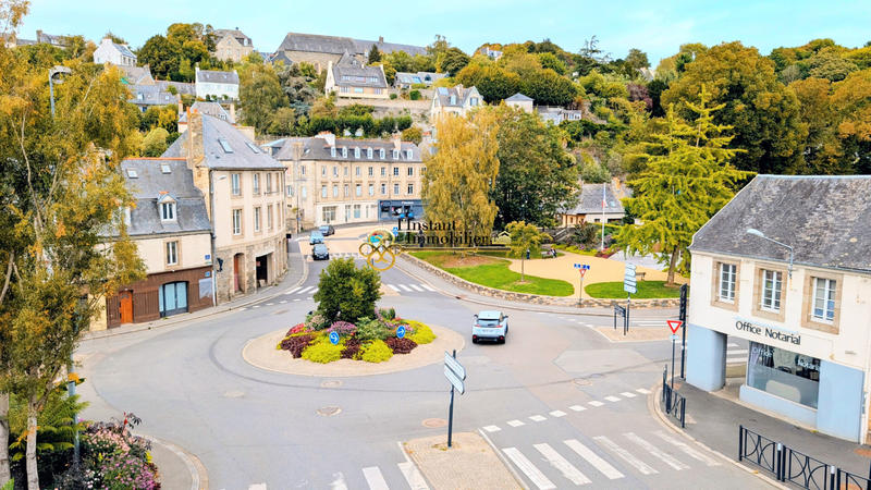 Immeuble - 377 m² - 21 pièces