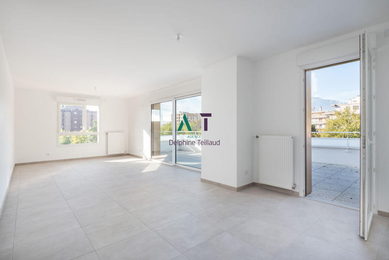 Appartement - 91 m² - 4 pièces