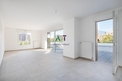 Appartement - 91 m² - 4 pièces