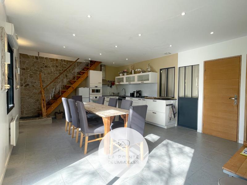 Villa - 111 m² - 6 pièces