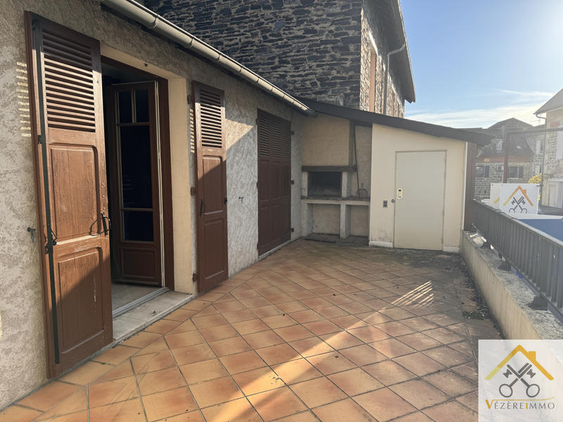 Maison - 160 m² - 6 pièces