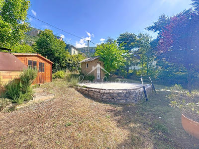 Appartement - 98 m² - 4 pièces