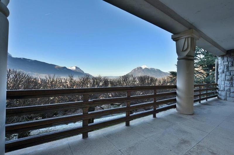 Maison de maîtres - 392 m² - 12 pièces