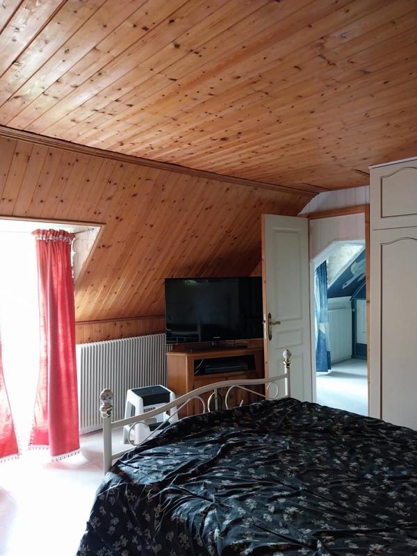 Maison - 195 m² - 7 pièces