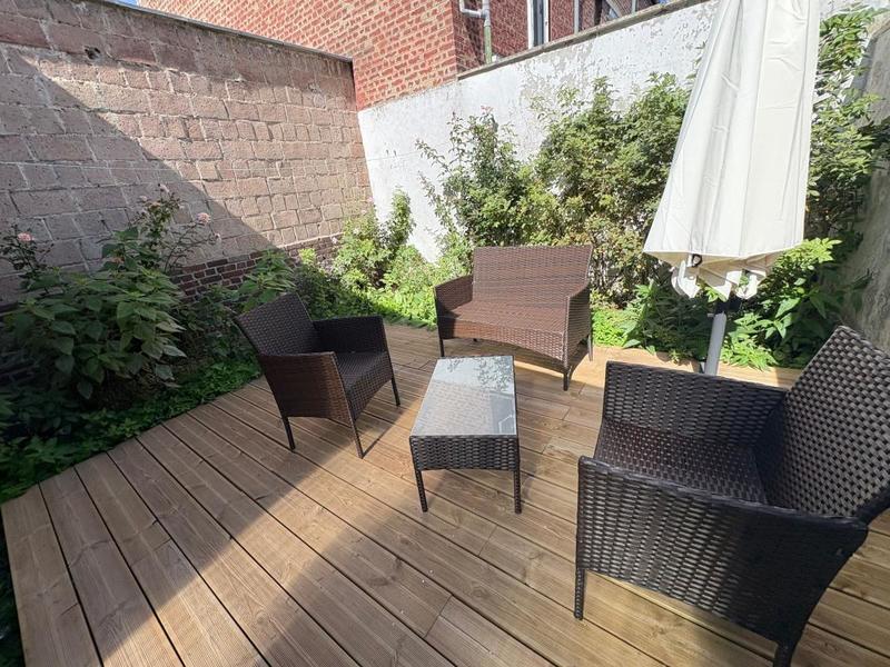 Immeuble - 121 m² - 8 pièces