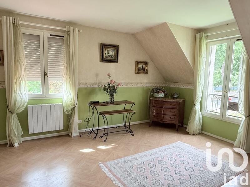 Maison - 178 m² - 7 pièces