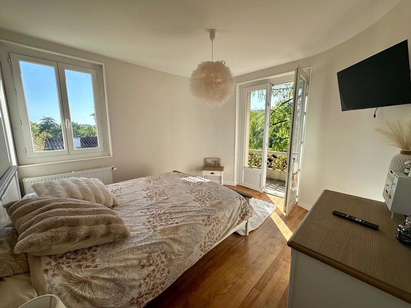 Maison - 142 m² - 7 pièces