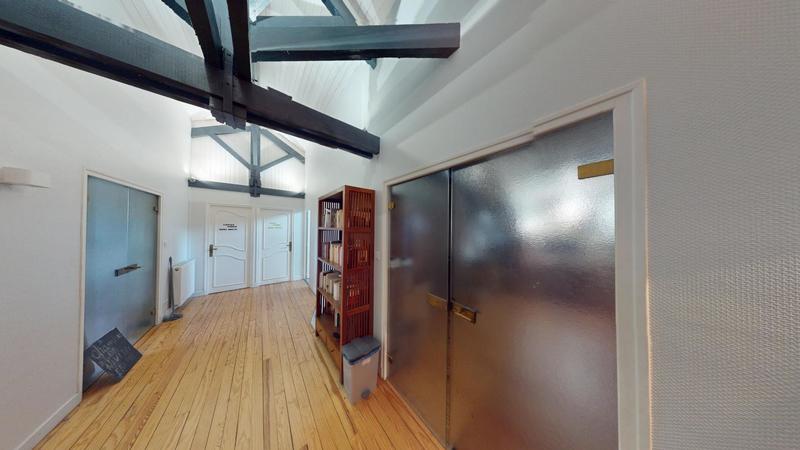 Maison - 273 m² - 7 pièces