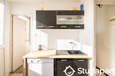 Chambre - 11 m² - 1 pièce