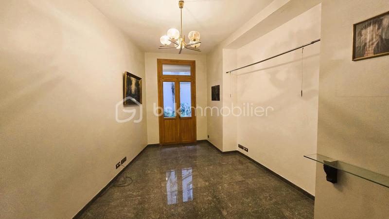 Local commercial - 56 m² - 2 pièces