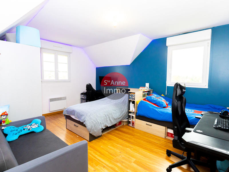 Maison - 159 m² - 7 pièces