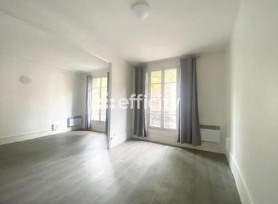 Appartement ancien - 47 m² - 3 pièces