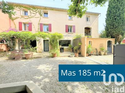 Maison - 425 m² - 16 pièces