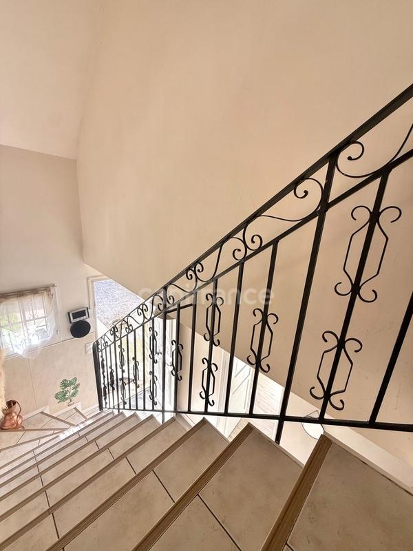 Maison - 115 m² - 6 pièces