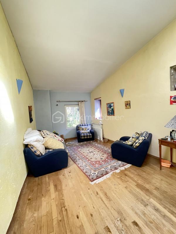 Maison en pierre - 151 m² - 4 pièces