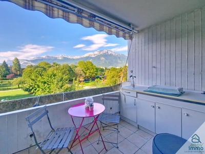 Appartement - 95 m² - 5 pièces