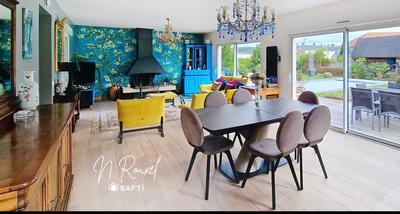 Maison de maîtres - 293 m² - 11 pièces