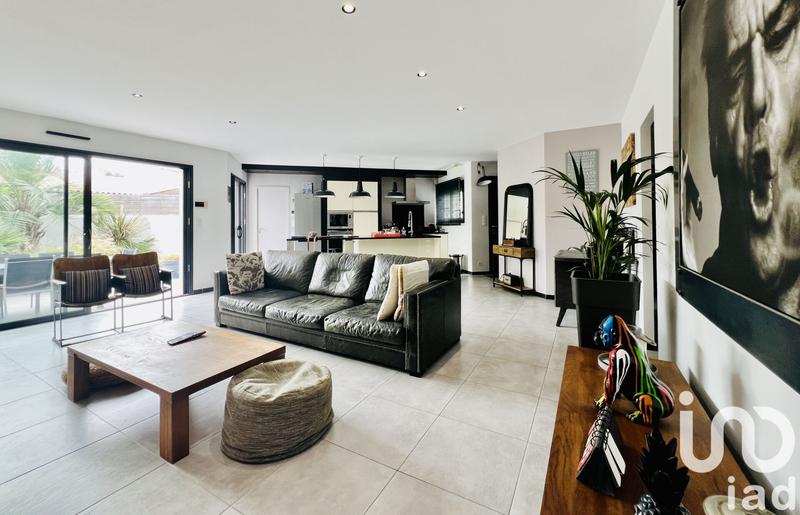 Maison - 115 m² - 5 pièces