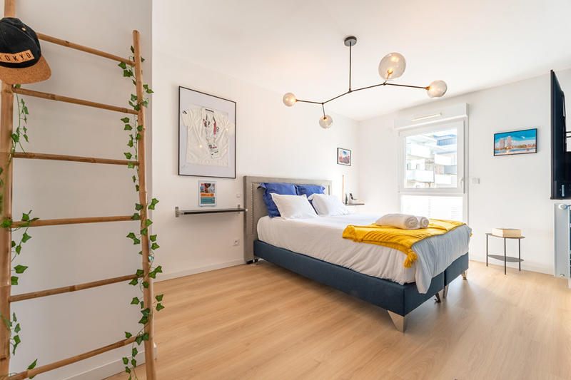 Appartement - 80 m² - 4 pièces