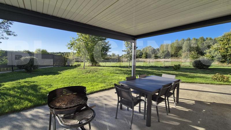 Maison d'architecte - 162 m² - 8 pièces