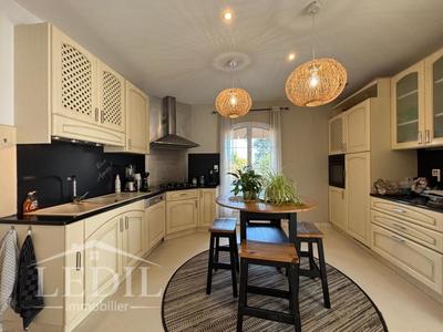 Maison de campagne - 130 m² - 4 pièces