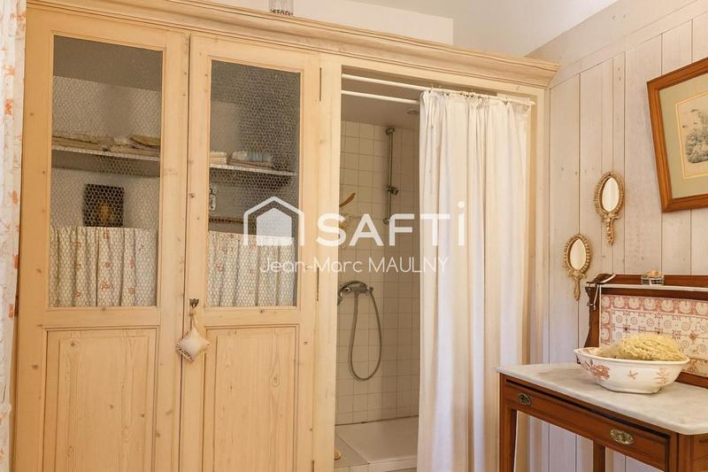 Maison - 166 m² - 7 pièces