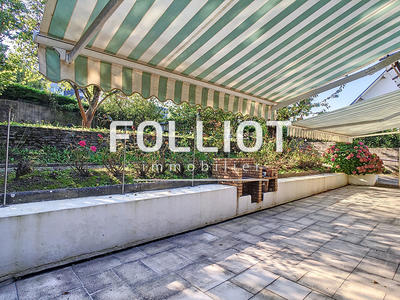 Maison - 123 m² - 6 pièces