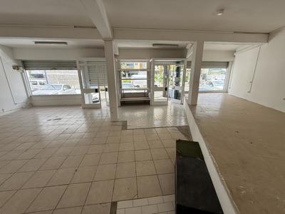 Local commercial - 80 m²