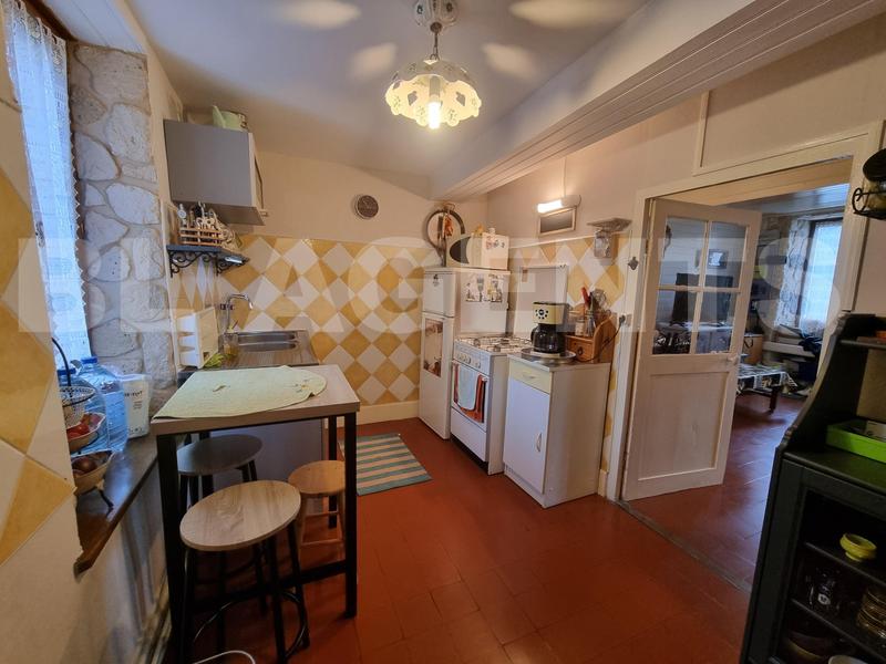 Maison ancienne - 111 m² - 5 pièces