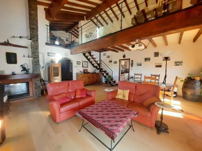 Villa - 211 m² - 7 pièces