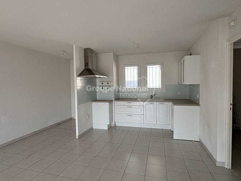 Appartement - 75 m² - 3 pièces