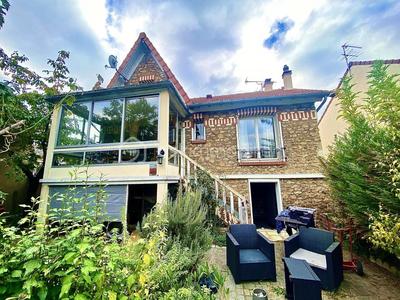 Maison en pierre - 82 m² - 4 pièces