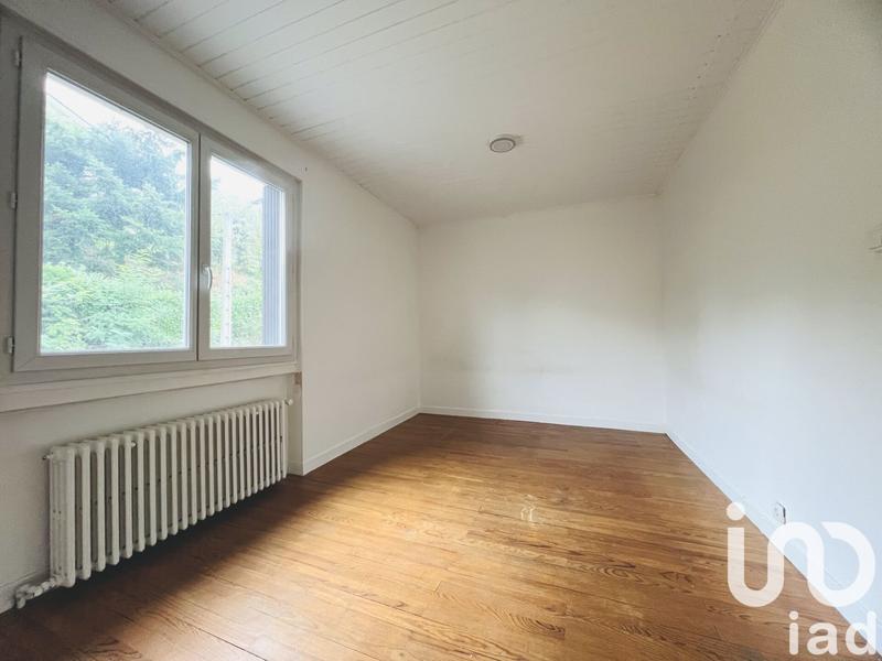 Maison - 253 m² - 8 pièces