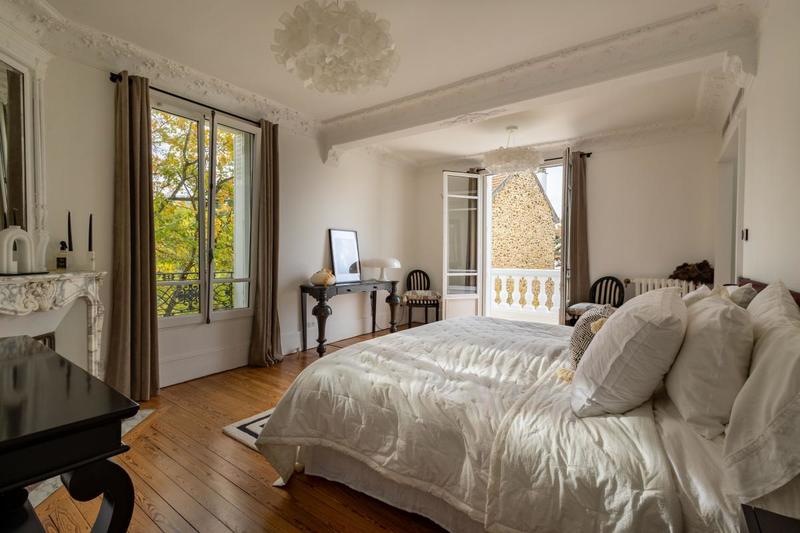 Propriété - 220 m² - 6 pièces