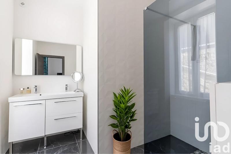 Maison de ville - 197 m² - 8 pièces