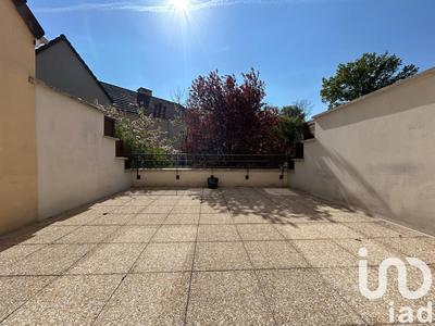 Appartement - 83 m² - 5 pièces