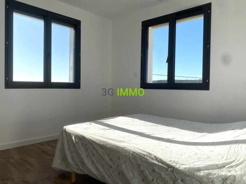 Maison traditionnelle - 100 m² - 5 pièces