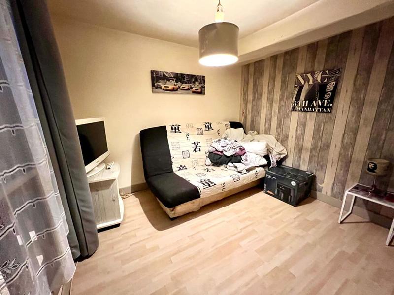 Immeuble - 145 m² - 9 pièces