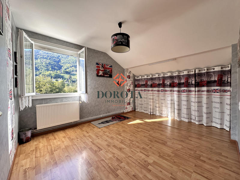 Maison ancienne - 150 m² - 6 pièces