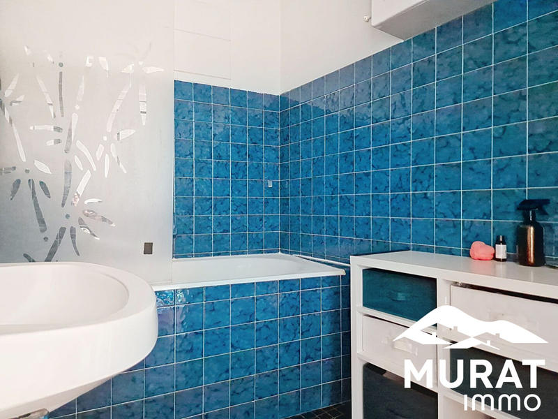 Appartement - 92 m² - 4 pièces