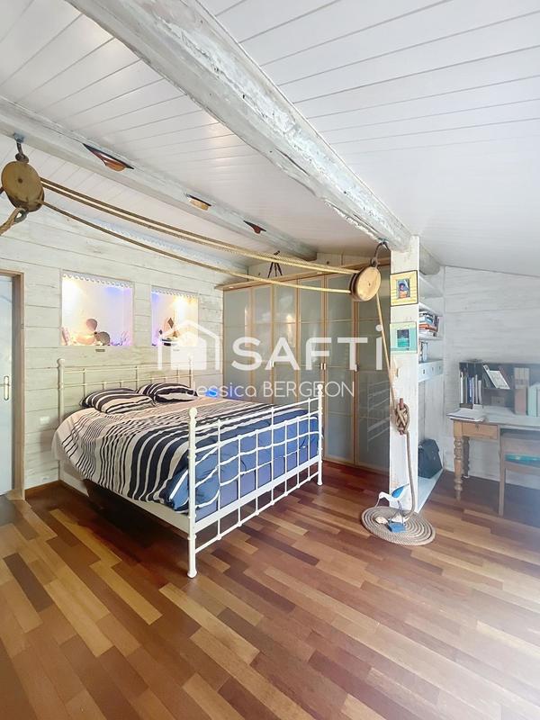 Maison - 170 m² - 6 pièces