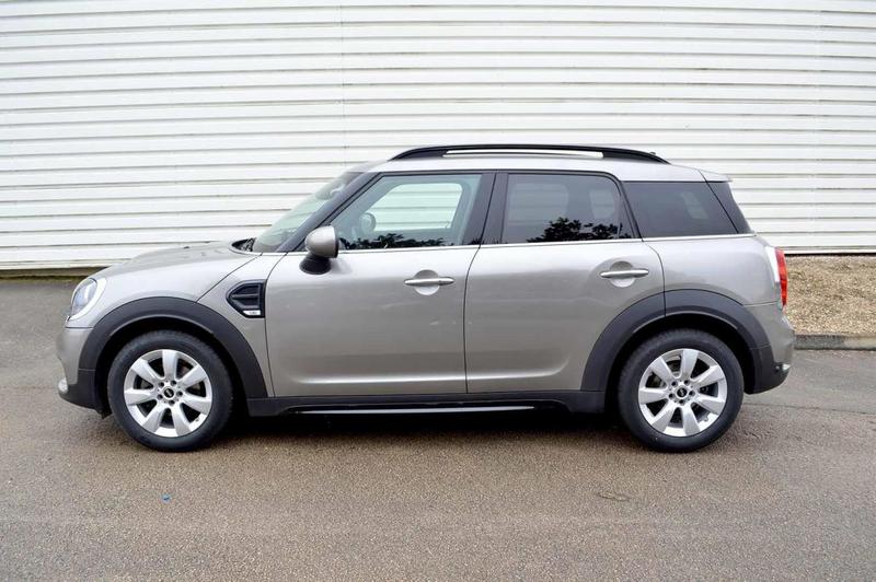 Mini Countryman Mini F60 One 102ch Steptronic