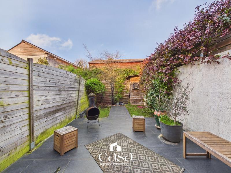 Maison - 92 m² - 5 pièces